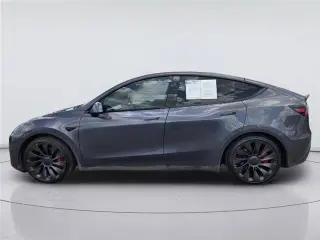 Tesla Model Y 2023 AWD Performance 4p Crossover