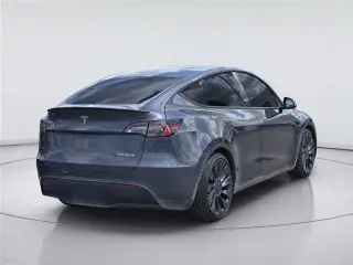 Tesla Model Y 2023 AWD Performance 4p Crossover