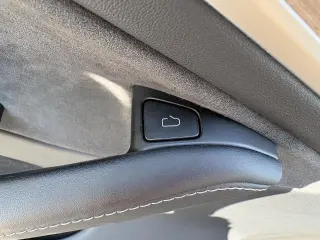 Tesla Modelo Y 2024 AWD Long Range 4p Crossover