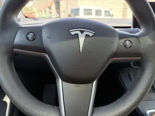 Tesla Modelo Y 2024 AWD Long Range 4p Crossover