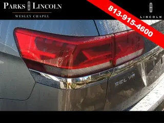Volkswagen Atlas 2021 AWD V6 SEL Premium 4Motion 4dr SUV (versión de mitad de año)