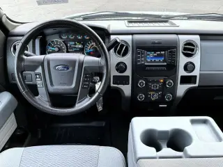 Ford F-150 2014 4x4 XLT 4dr SuperCrew Styleside 5.5 ft. SB