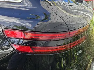 Genesis GV70 2024 AWD 2.5T Estándar 4p SUV