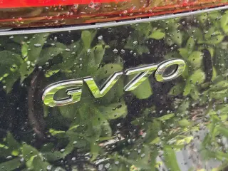 Genesis GV70 2024 AWD 2.5T Estándar 4p SUV