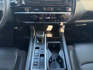 Nissan Pathfinder 2024 SL 4dr SUV