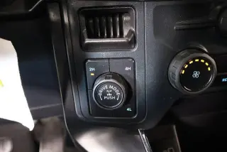 Ford F-150 2025 4x4 STX 4p SuperCrew 5.5 ft. SB
