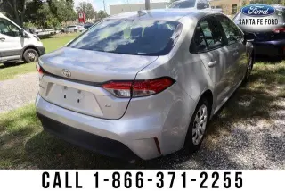 Toyota Corolla 2024 LE Sedán 4p.