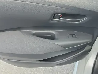 Toyota Corolla 2024 LE 4dr Sedán