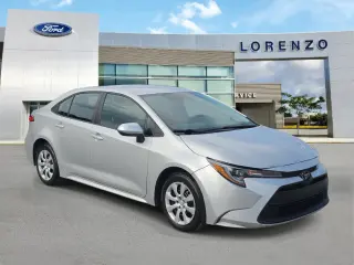 Toyota Corolla 2024 LE 4dr Sedán