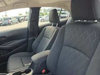 Toyota Corolla 2024 LE 4dr Sedán