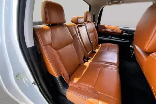 Toyota Tundra 2019 4x4 Edición 1794 4dr CrewMax Cab Pickup SB (5.7L V8)