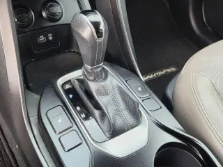 Hyundai SANTA FE Sport 2018 TRACCIÓN EN LAS CUATRO RUEDAS 2.4L 4p SUV