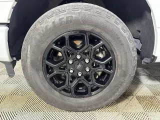 Ford F-150 2024 4x4 XLT 4p SuperCrew 5.5 ft. SB