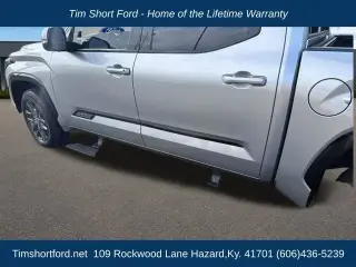 Toyota Tundra 2023 4x4 Platinum 4dr CrewMax Cab Pickup SB