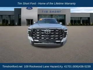 Toyota Tundra 2023 4x4 Platinum 4dr CrewMax Cab Pickup SB
