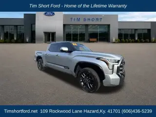 Toyota Tundra 2023 4x4 Platinum 4dr CrewMax Cab Pickup SB