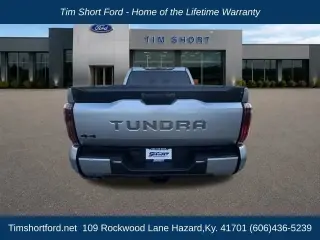 Toyota Tundra 2023 4x4 Platinum 4dr CrewMax Cab Pickup SB