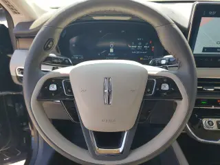 Lincoln Corsair 2024 AWD Reserve 4dr SUV