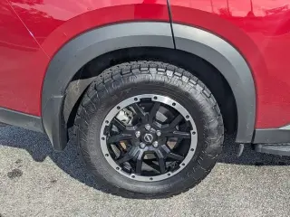 Nissan Pathfinder 2024 AWD Rock Creek 4dr SUV