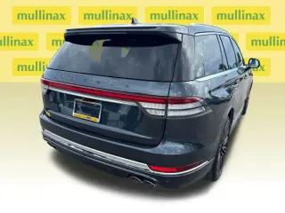 Lincoln Aviator 2020 con transmisión automática de cuatro ruedas, negro etiqueta 4dr SUV