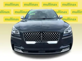 Lincoln Aviator 2020 con transmisión automática de cuatro ruedas, negro etiqueta 4dr SUV