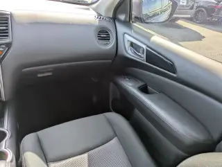 Nissan Pathfinder 2020 S 4dr SUV