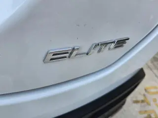 Honda Pilot 2024 AWD Elite 4dr SUV