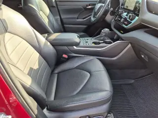 Toyota Highlander 2023 AWD L 4dr SUV