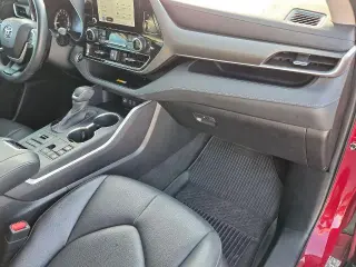 Toyota Highlander 2023 AWD L 4dr SUV