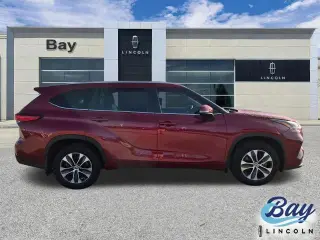 Toyota Highlander 2023 AWD L 4dr SUV
