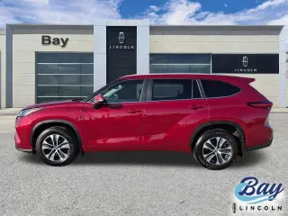 Toyota Highlander 2023 AWD L 4dr SUV