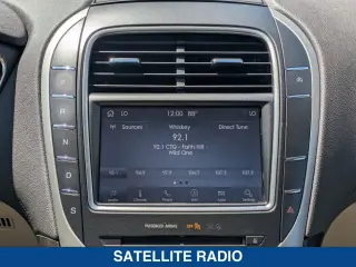 Lincoln Nautilus 2019 Select 4dr SUV