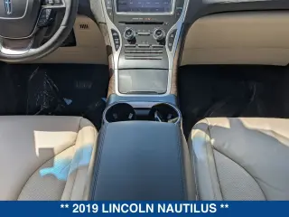 Lincoln Nautilus 2019 Select 4dr SUV