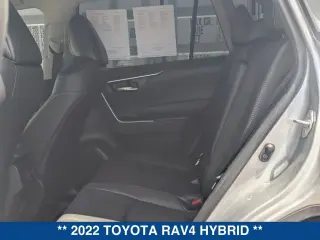 Toyota RAV4 Hybrid 2022 con tracción en las cuatro ruedas XLE Premium 4dr SUV