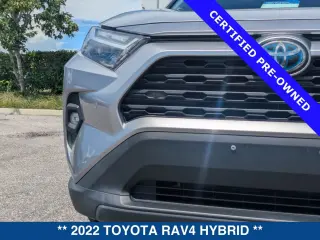 Toyota RAV4 Hybrid 2022 con tracción en las cuatro ruedas XLE Premium 4dr SUV