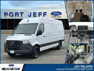 Mercedes-Benz Sprinter 2021 4x2 2500 3dr 170 in. WB High Roof Cargo Van (2.0L Gas I4)