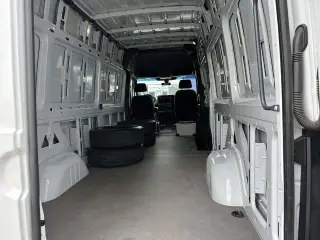 Mercedes-Benz Sprinter 2021 4x2 2500 3dr 170 in. WB High Roof Cargo Van (2.0L Gas I4)