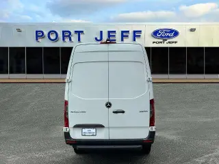 Mercedes-Benz Sprinter 2021 4x2 2500 3dr 170 in. WB High Roof Cargo Van (2.0L Gas I4)