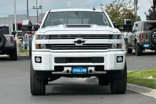 Chevrolet Silverado 2500HD 2018 4x4 LTZ 4dr Cab de Tren