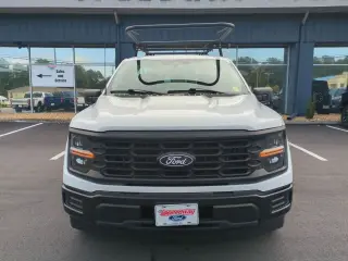 Ford F-150 2024 4x2 XL 2dr Cab regular 8 ft.