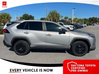 Toyota RAV4 2024 LE 4dr SUV