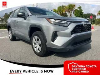 Toyota RAV4 2024 LE 4dr SUV