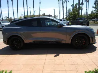 Ford Mustang Mach-E 2023 AWD GT 4dr SUV