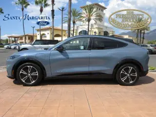 Ford Mustang Mach-E 2023 Premium 4dr SUV