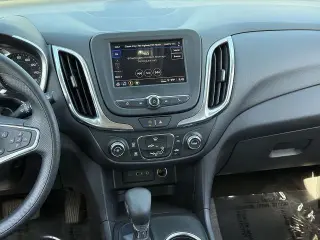 Chevrolet Equinox 2023 LT 4dr SUV con 1LT