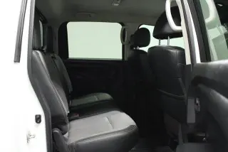 Nissan Titan 2019 4x4 S 4p Cabaña de Tripulante