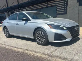 Nissan Altima 2024 2.5 SV Sedán 4p.