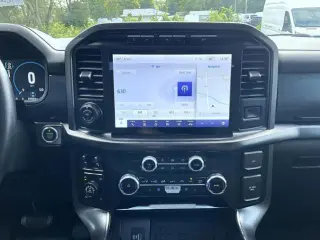 Ford F-150 2023 4x4 Lariat 4dr SuperCrew 5.5 ft. SB