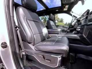 Ford F-150 2023 4x4 Lariat 4dr SuperCrew 5.5 ft. SB