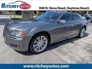 Chrysler 300 2011 C 4dr Sedan